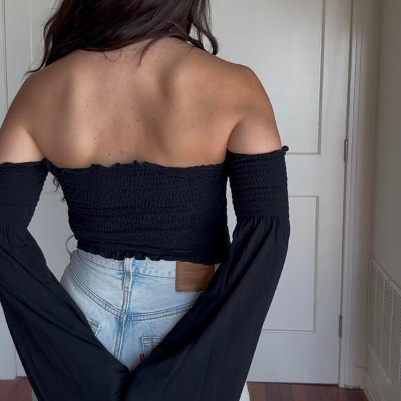Black Off Shoulder Crop Top - Picture 4 of 5